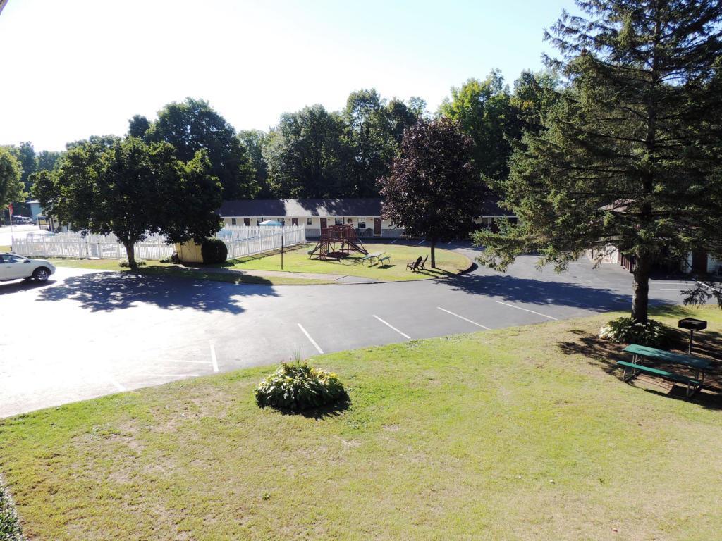 Fran Cove Motel Lake George Exterior foto